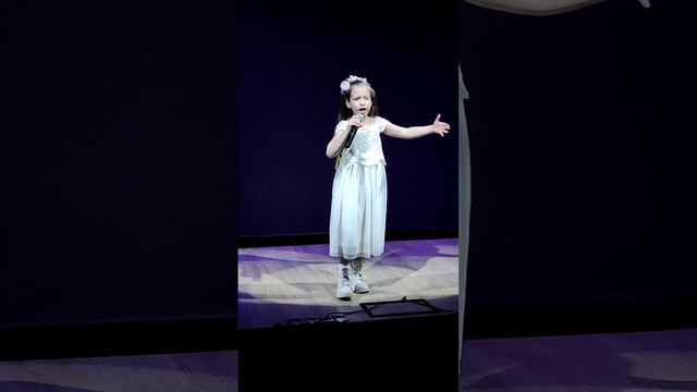 Белый Ангел. Владимир Брилев. Ирина Брилева. Исполняет Ева Ботова, 6 лет.