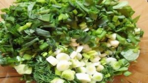 Суп весенний из зелени