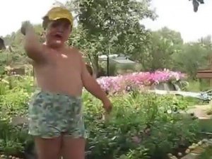 Сочинялка Лева в Саду!!!