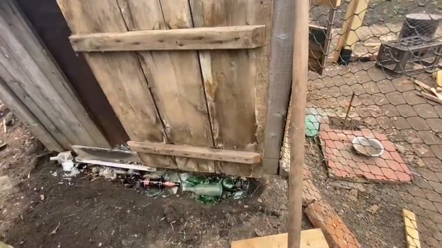 Завершающий этап постройки . Защита от вредителей. ВЛОГ