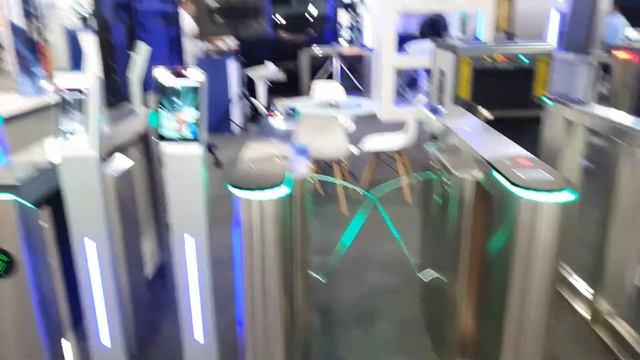 ZK TECO - BARRERAS FLAP / SWING Y BIOMÉTRICOS DE DETECCIÓN FACIAL SPEEDFACE V4 / PROFACE X смотреть онлайн