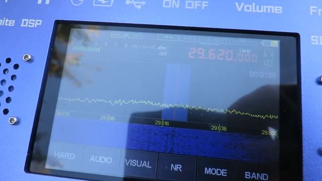 Malachite SDR V4 clone vs Yupiteru MVT 7100 on 10 meter band - 29620 kHz New York Repeater