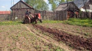 трактор самоделка подъём плуга лебёдкой