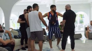 🔥Амирхан Оев предъявил Персидскому за его грязный язык и слова.