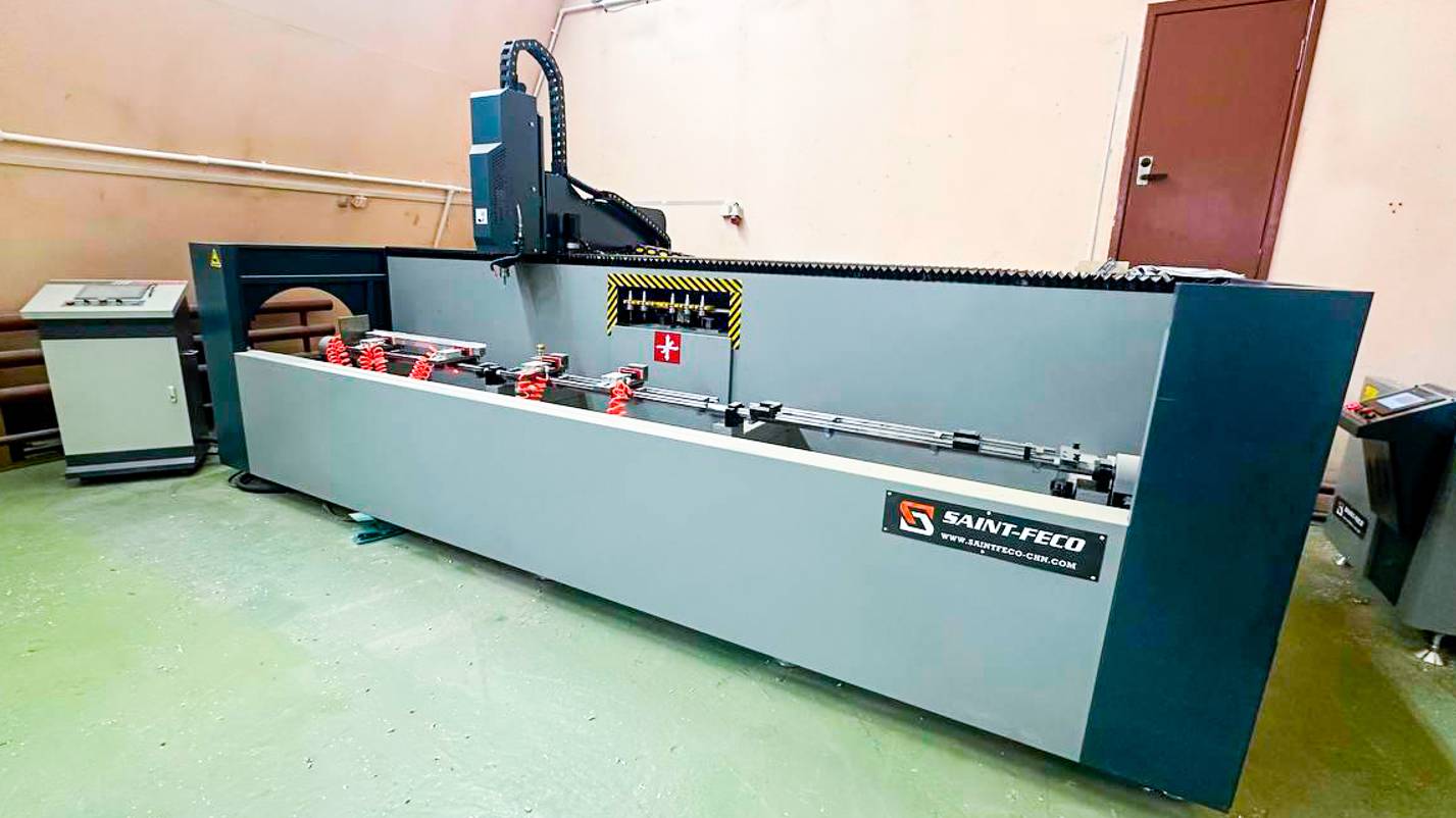 SAINT-FECO LZXA-CNC-3000 Сверлильно-фрезерный станок с ЧПУ для алюминиевых профилей — OBBU.RU
