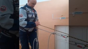 Подъём и спуск по наклонному бревну с организацией самостраховки