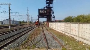 ТГМ23 с грузовыми вагонами у станции "Киржач."