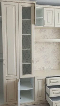 Изящная и функциональна гостиная
