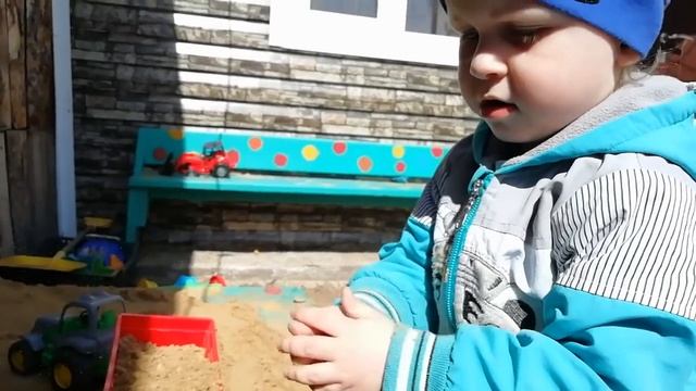 Синий трактор строит дорогу смотреть онлайн