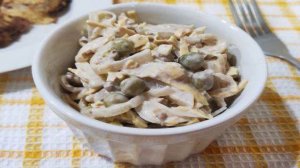 Салат из яичных блинчиков с печенью