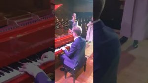 Дуэт Юлии Пивень и Олега Аккуратова "Весна"  (И. Дунаевский)