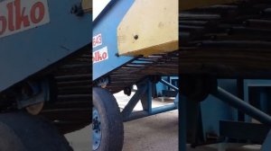 Картофелеуборочный комбайн BOLKO Z-643 со сменной  насадкой для уборки свеклы, лука.