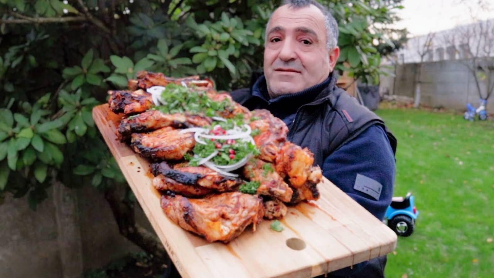 СОЧНЫЙ ШАШЛЫК из ТЕЛЯТИНЫ на мангале. Рецепт от Жоржа