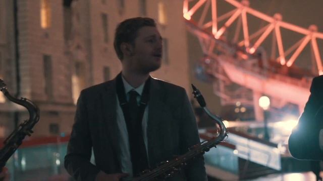 Fully Acoustic Wandering and Roaming Band From London смотреть онлайн