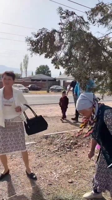 ҚҰДАЛАР күтіп алу сәті смотреть онлайн