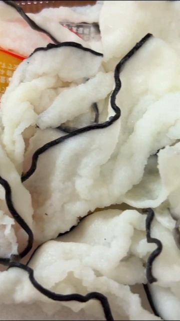 Eating RAW WHALE | Would You Try This? смотреть онлайн