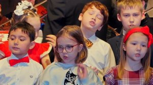 "Говорящий сверчок" - хор первоклассников и камерный оркестр «La Primavera»