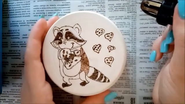 Енотик на шкатулке. Пирография. Выжигание по дереву. смотреть онлайн