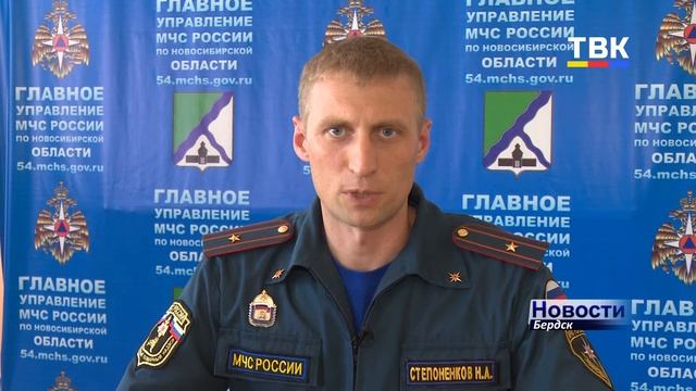Пожар в Бердске: семья осталась без гаража и без крыши над головой, хозяин дома получил ожоги