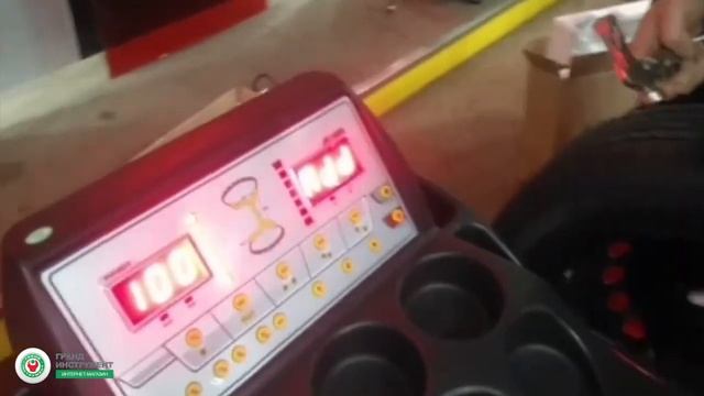 Калибровка балансировочного станка CB910GBS BRIGHT смотреть онлайн