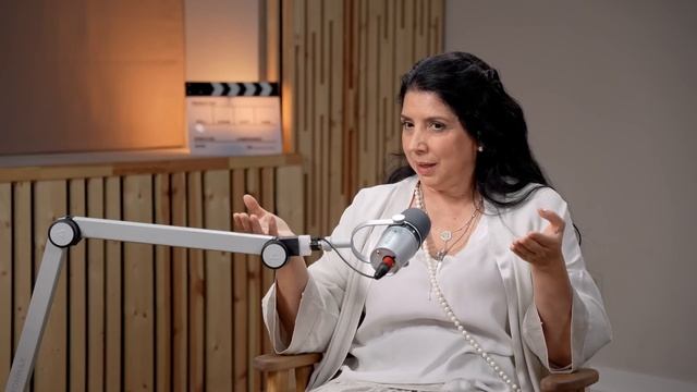 Елена Миронова. Как найти ответы через регрессию и обрести счастье в служении