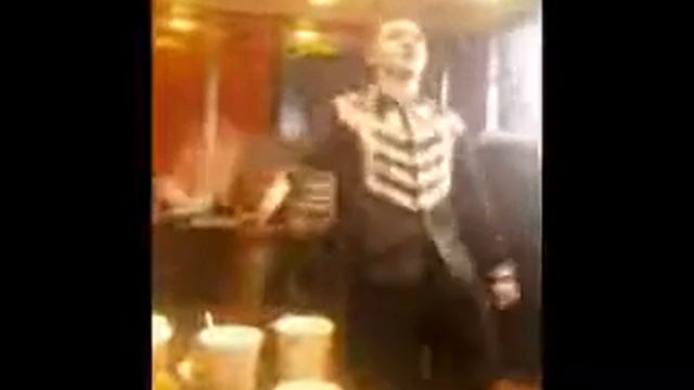 Мега дансер смотреть онлайн