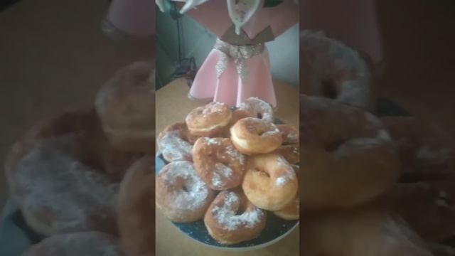 Идеальные ,вкусные пончики к чаю. смотреть онлайн