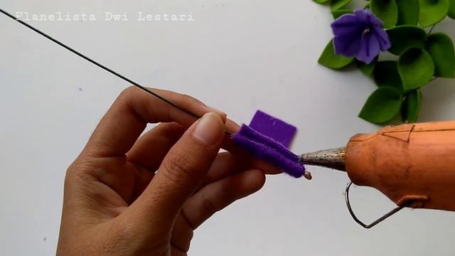 DIY How to make felt flower Petunia | Cara membuat bunga flanel petunia смотреть онлайн