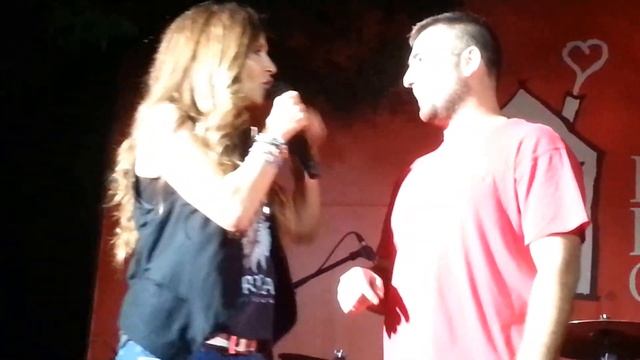 Anna vissi me thaumastes tis!!!050914