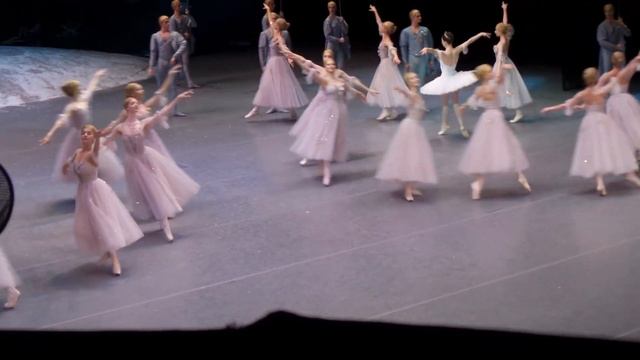 Екатерина Крысанова, Владислав Лантратов - Щелкунчик, адажио из 2 акта 29.12.2023 @bolshoi смотреть онлайн