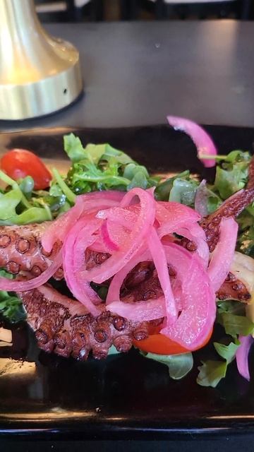 Octopus salad @ TennisRosie21 Italian restaurant at LaBoca Felice. смотреть онлайн