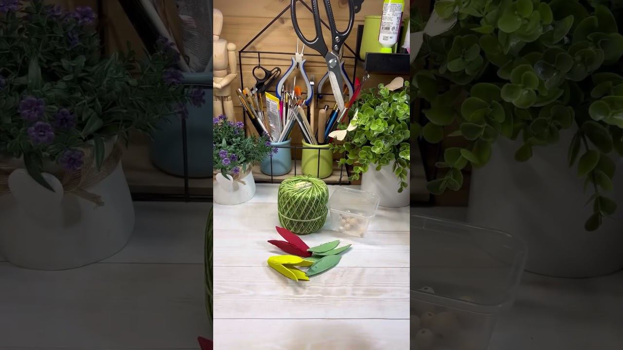 Тюльпан из яичных лотков! #diy #diycraft #своимирукам #сделайсам #craftdiyideas #весенняя #поделка смотреть онлайн