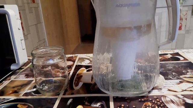 Очистка воды в фильтре-кувшине смотреть онлайн