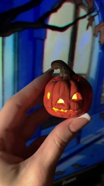 ссылка на тутор в тг charmhall🎃 #хэллоуин#тыковка#тыквы#фонарь#spookyseason#halloween#halloweendeco смотреть онлайн