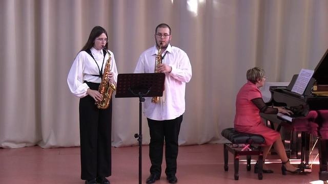 Концерт ансамблевой музыки обучающихся и преподавателей Нижнесалдинской ДШИ «Гармонией едины...!»