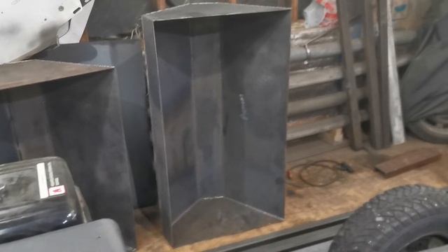 Отчёт по микро погрузчику. Установка кпп. Ковш. смотреть онлайн