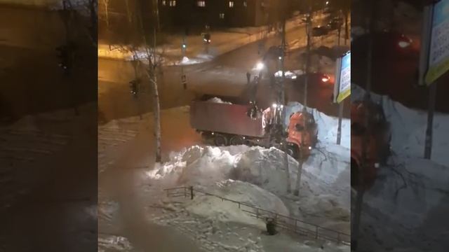 Уборка снега по-архангельски смотреть онлайн