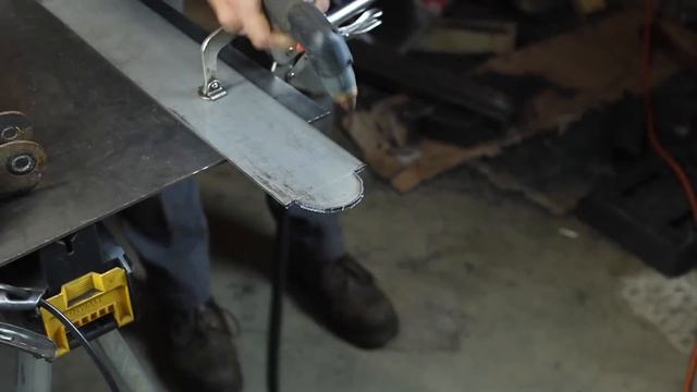 Repairing a Rusty Frame on a GMT800 Truck [Cheap Duramax Part 2] смотреть онлайн