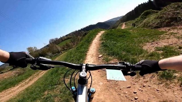 Bike park Ferme Libert flow trail смотреть онлайн