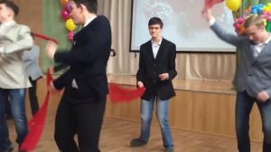 11 класс танец на день учителя без фонового шума