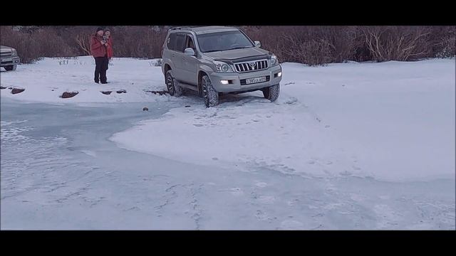 Текес и Комирши. Зима 2022 смотреть онлайн