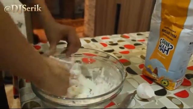 Рубрика НеУмрисГолоду 7 - Папа и Дочь Домашнюю лапшу!!! смотреть онлайн