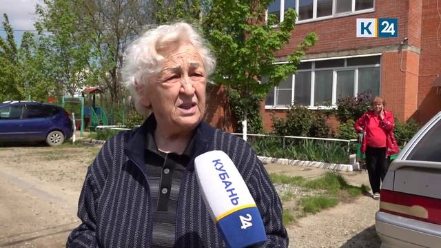 Подростки пытались разгромить детскую площадку в Краснодаре