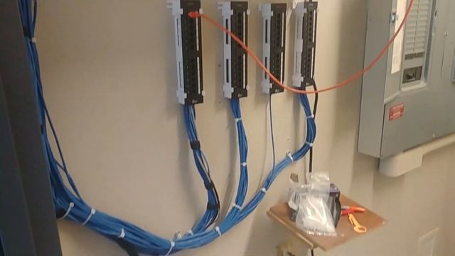 CHIROPRACTOR's Network Install, Whole Home Audio, Security Cameras! смотреть онлайн