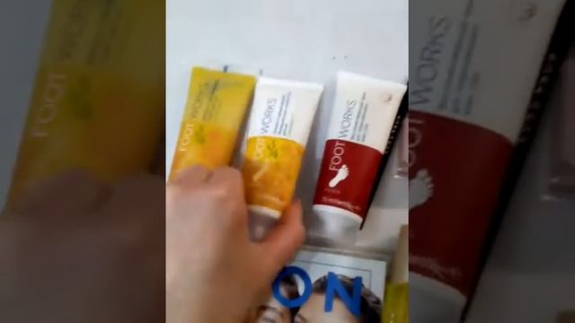 Обзор заказа от компании AVON за 04/2021#заказ#AVON#обзор#косметика🚿💅👀👣 смотреть онлайн