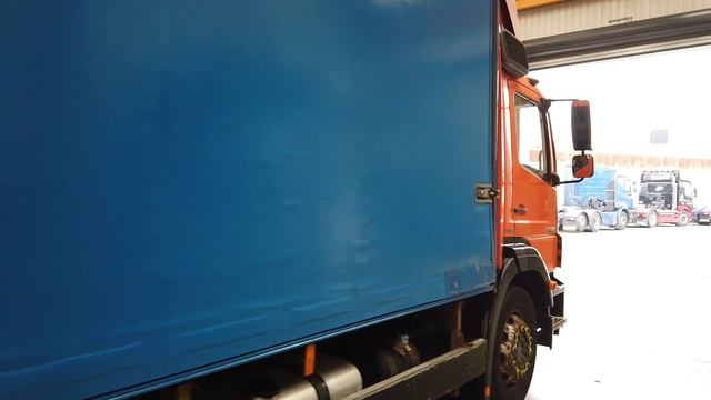 New In Stocklist For Sale: MERCEDES BENZ AXOR 1824, EURO 5 6X2 CURTAINSIDER - 2010 - SG10 CHN смотреть онлайн