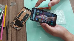 Как заменить дисплей на телефоне Honor 8S KSA-LX9