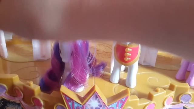 Принцесса и нищенка 1 сезон 3 серия Дружба это чудо Мой маленький пони сериал смотреть онлайн