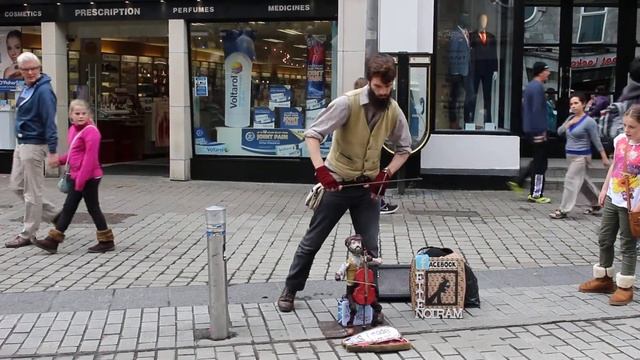 Talеnted street musician from Galway, Ireland.- Талантливый уличный музыкант с Голуэй, Ирландия. смотреть онлайн