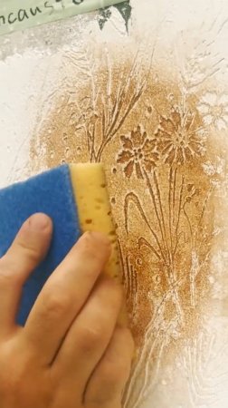 Самый популярный рисунок - полевые цветы. И моя любимая декоративная штукатурка